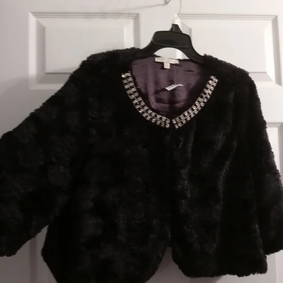 Faux Fur and Gemstone Jacket - Picture 4 of 5